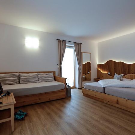 Hotel Garni & Wellness Anderle Vignola  Exterior foto