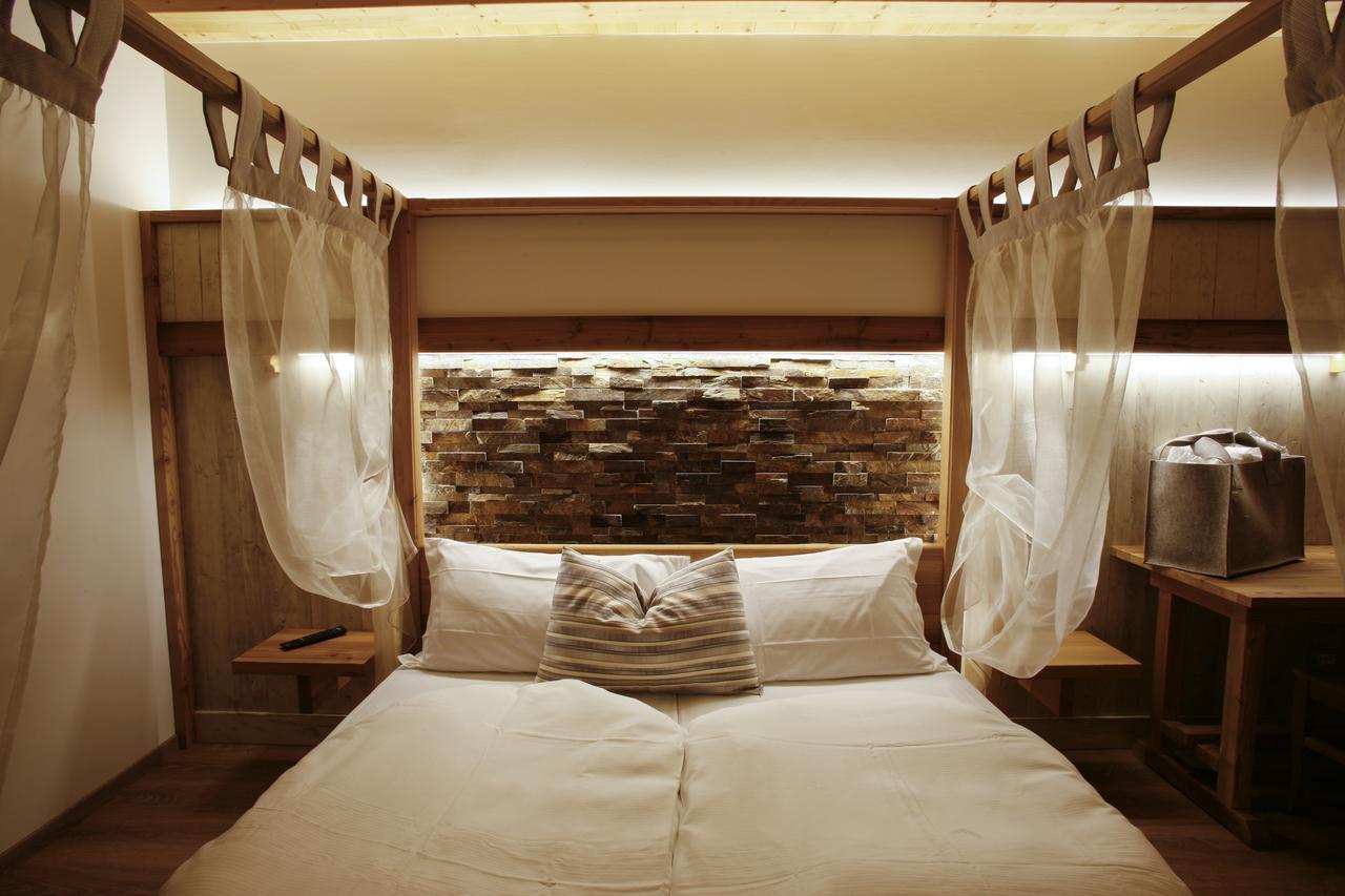 Hotel Garni & Wellness Anderle Vignola  Exterior foto